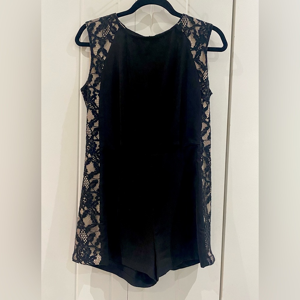 6X2 sleeveless/legless romper